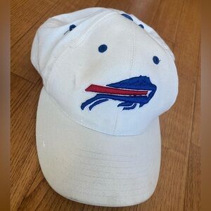 Puma White adjustable SnapBack Cap NFL Buffalo Bills embroidered logo